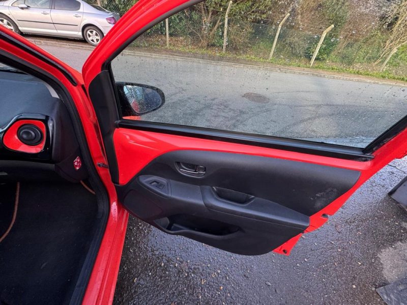 TOYOTA AYGO II 1.0 VVT-I 69CH STOP&START X 5P 2014