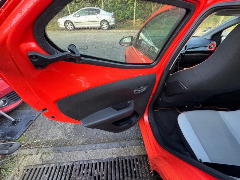 TOYOTA AYGO II 1.0 VVT-I 69CH STOP&START X 5P 2014