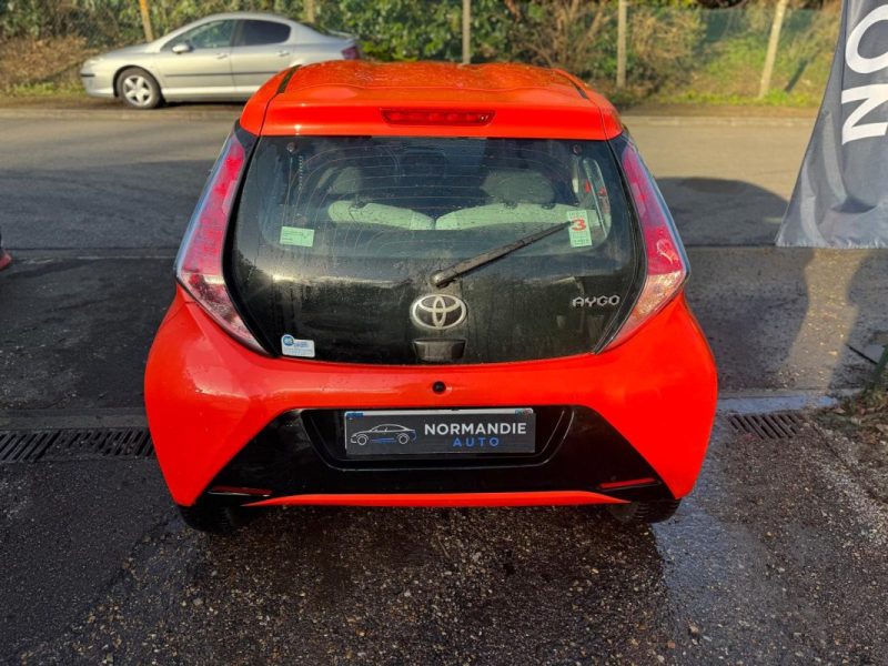 TOYOTA AYGO II 1.0 VVT-I 69CH STOP&START X 5P 2014