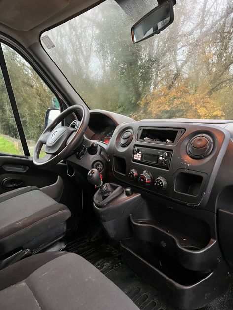 RENAULT MASTER RT F3500 L1H1 DCI 150 CONFORT BENNE