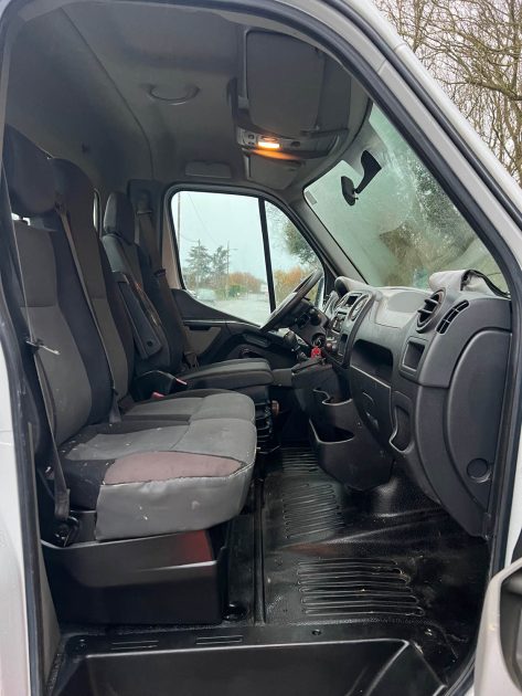 RENAULT MASTER RT F3500 L1H1 DCI 150 CONFORT BENNE