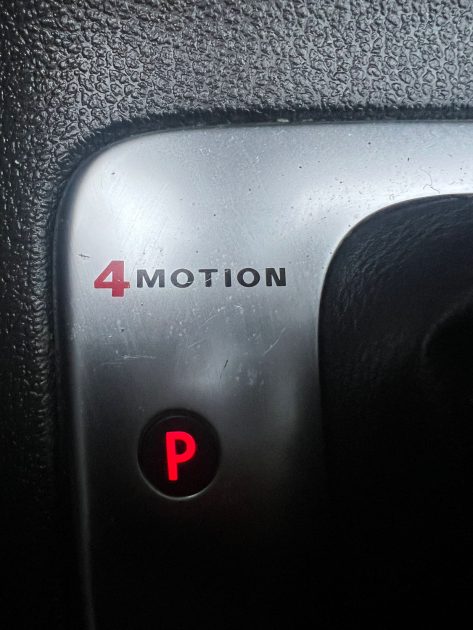 VOLKSWAGEN TIGUAN 2.0 TDI 140 SPORTLINE 4MOTION DSG7 2012