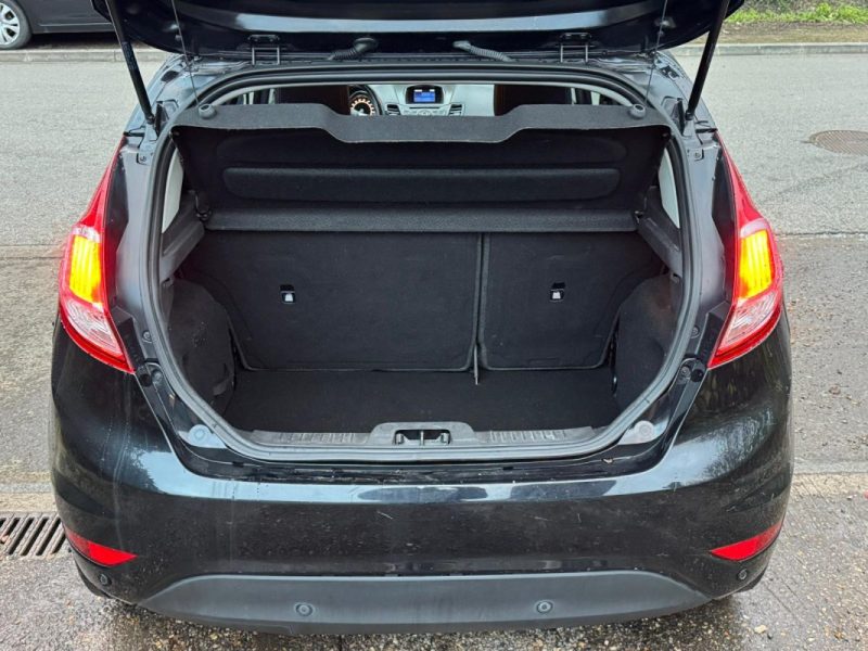 Ford Fiesta VI 1.0i 12V 100ch Titanium