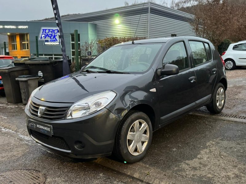 DACIA SANDERO 1.2I - 16V 2012