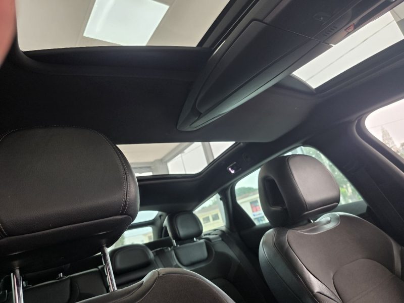 DS DS 5 BLUEHDI 180CH BE CHIC S&S EAT6 ANNEE 2016 195000KM