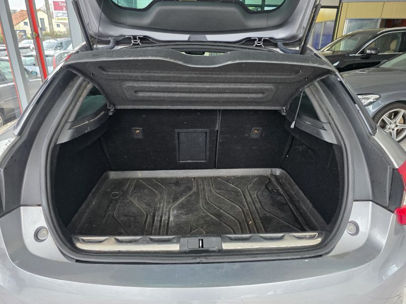 DS DS 5 BLUEHDI 180CH BE CHIC S&S EAT6 ANNEE 2016 195000KM