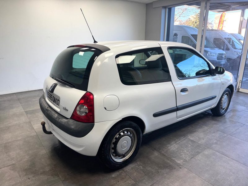 RENAULT CLIO  1.5 DCI 65 CV AUTHENTIQUE 2003