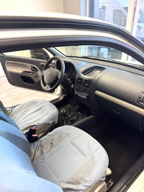 RENAULT CLIO  1.5 DCI 65 CV AUTHENTIQUE 2003