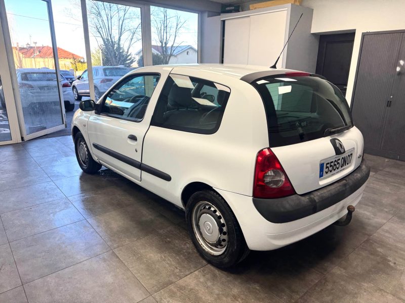 RENAULT CLIO  1.5 DCI 65 CV AUTHENTIQUE 2003