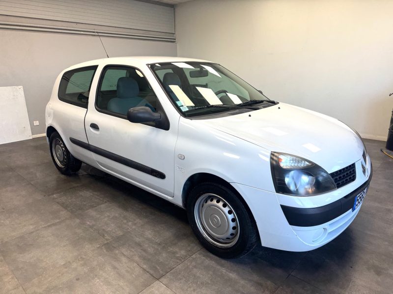 RENAULT CLIO  1.5 DCI 65 CV AUTHENTIQUE 2003