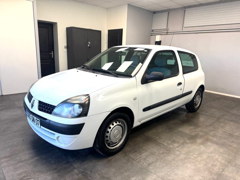RENAULT CLIO  1.5 DCI 65 CV AUTHENTIQUE 2003