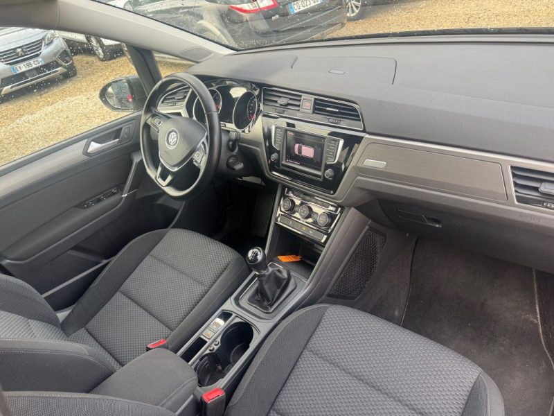 VOLKSWAGEN TOURAN 2.0 TDI 150CH BLUEMOTION TECHNOLOGY  CONFORTLINE 5 PLACES 2016