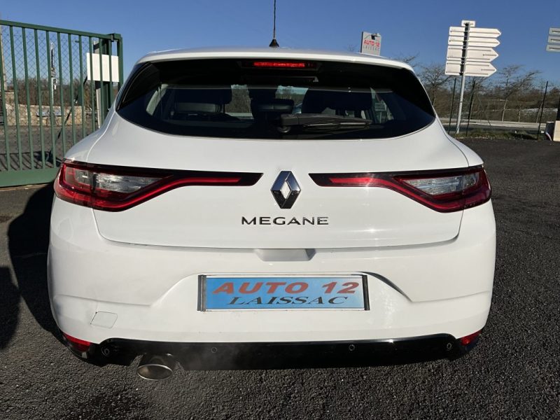 RENAULT MÉGANE IV 1,2 TCE 130 cv ENERGY EDC 