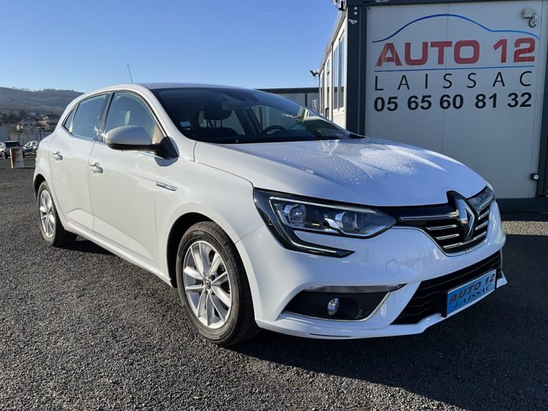 RENAULT MÉGANE IV 1,2 TCE 130 cv ENERGY EDC 