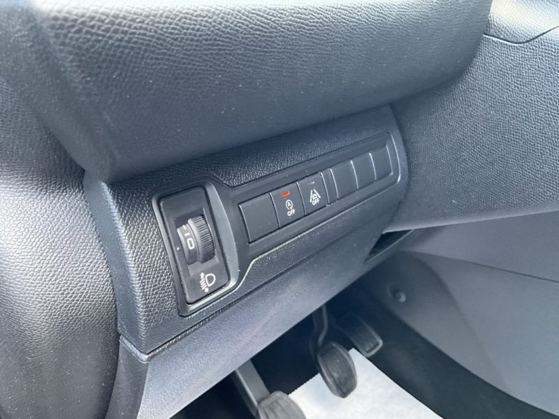 PEUGEOT 308 1.5 BLUE-HDI 100 CV BUSINESS 