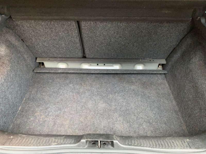 RENAULT CLIO III EXPRESSION TCE 100 2010