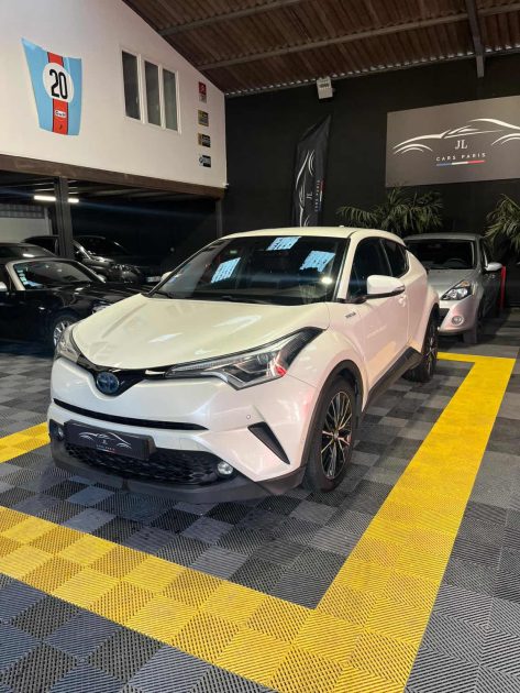 MAGNIFIQUE TOYOTA CHR 122 CH DISTINCTIVE Hybrid (SIÉGES CHAUFFANTS, SONO JBL)