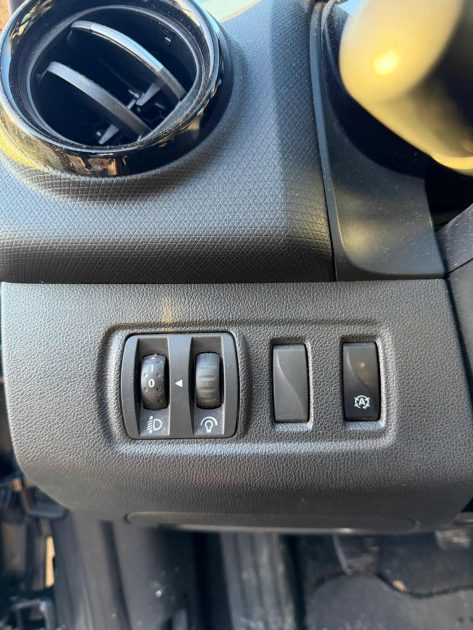 RENAULT CLIO IV 0.9 TCE 90 