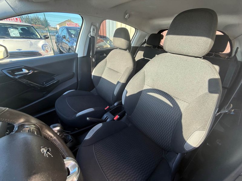 PEUGEOT 208 STYLE 1.2 VTI 82CV 5 PORTES 2015