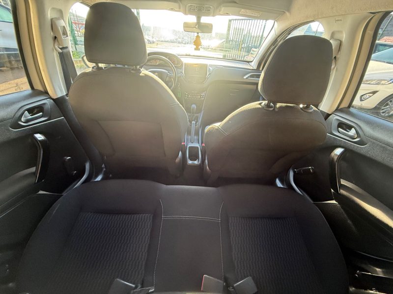 PEUGEOT 208 STYLE 1.2 VTI 82CV 5 PORTES 2015