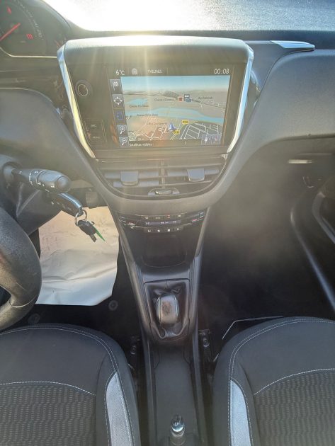 PEUGEOT 208 STYLE 1.2 VTI 82CV 5 PORTES 2015