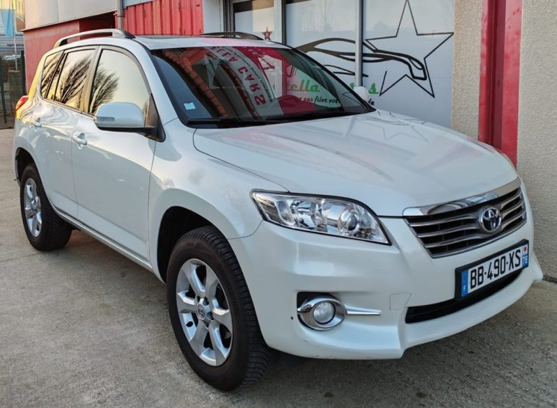 TOYOTA RAV4 2.2L D-4D 4X4 LIFE 150CH - Garantie 6 mois