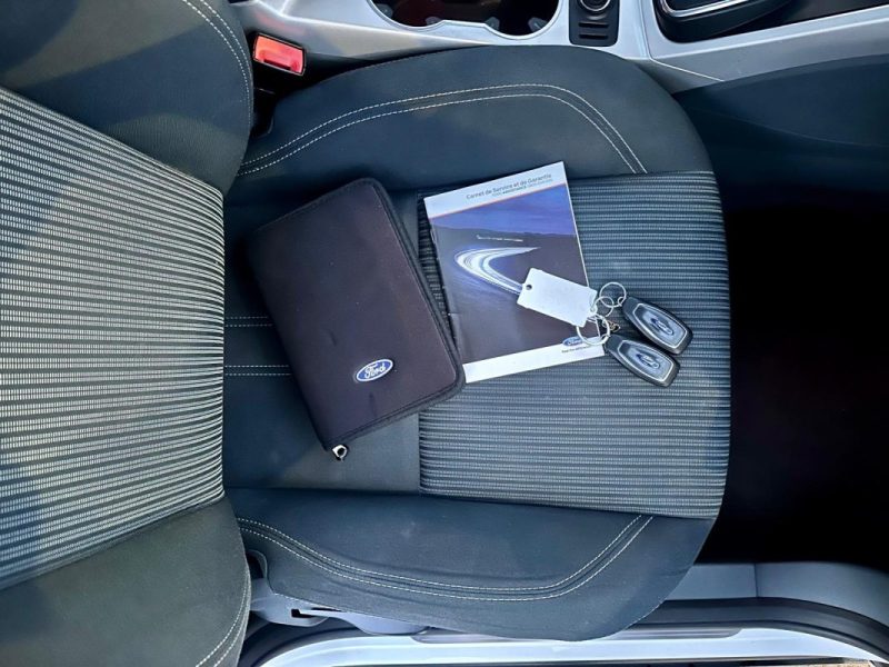 FORD C-MAX 1.6 TDCI 115CH TITANIUM 