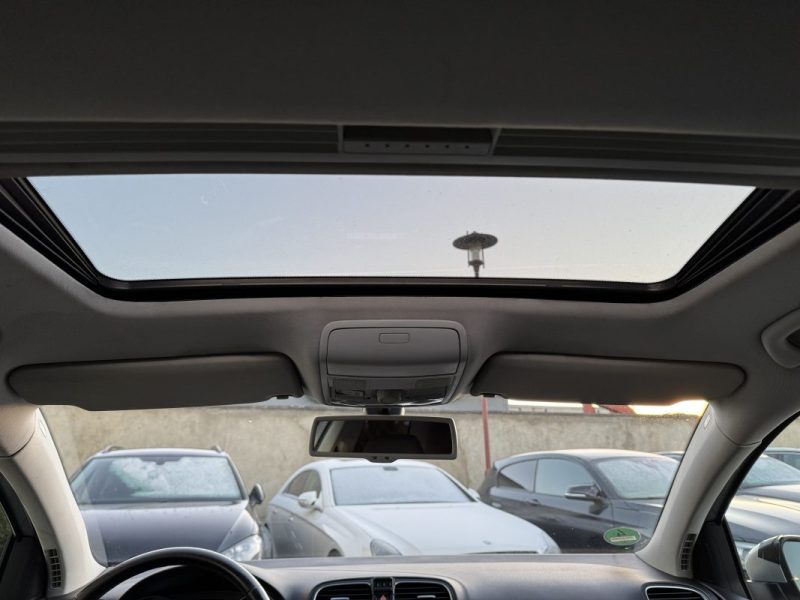 VOLKSWAGEN GOLF 6 CARAT 2009