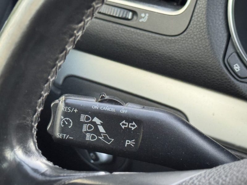 VOLKSWAGEN GOLF 6 CARAT 2009