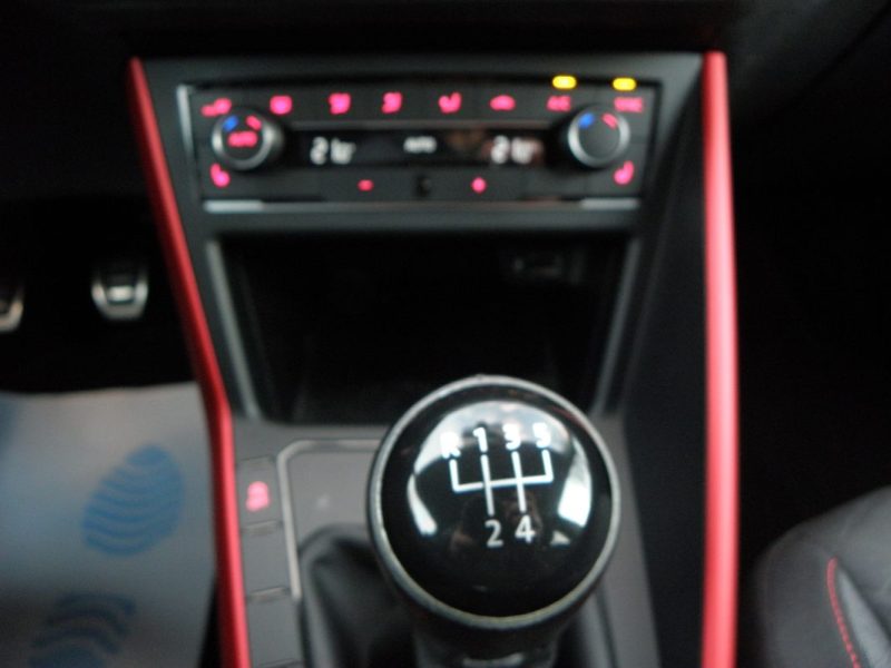 VOLKSWAGEN POLO 1.0 TSI 2019