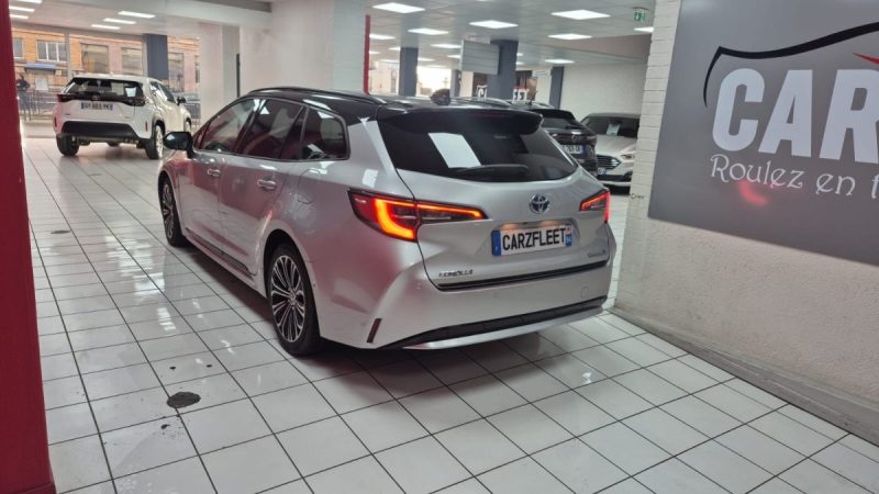 TOYOTA COROLLA TOURING SPORTS 122cv COLLECTION/1 ERE MAIN/TVA RECUPERABLE