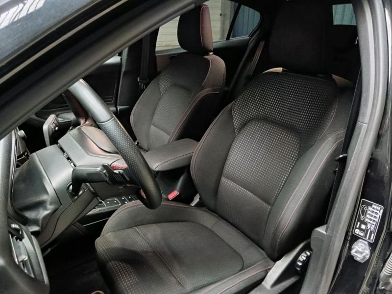 Ford Focus 1.5 ecoboost 150 cast line x