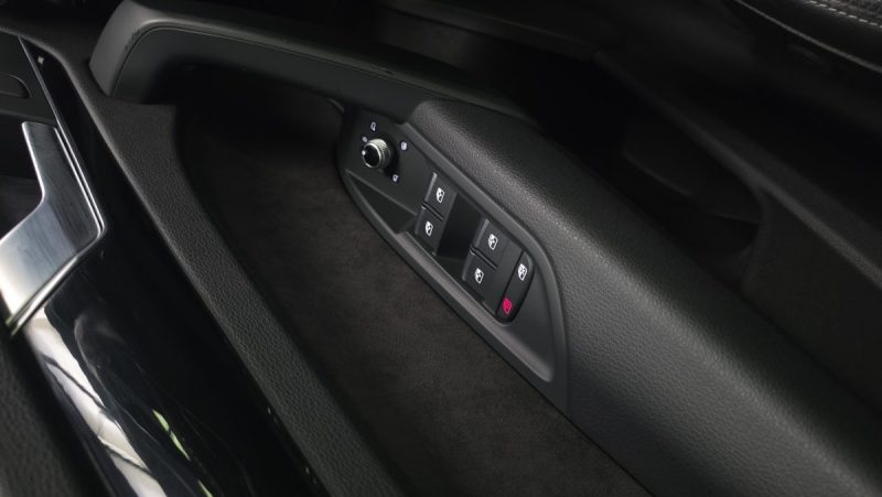 2,0 TFSI 252 QUATTRO S-TRONIC S LINE*MATRIX*CAMERA*Black-Line*
