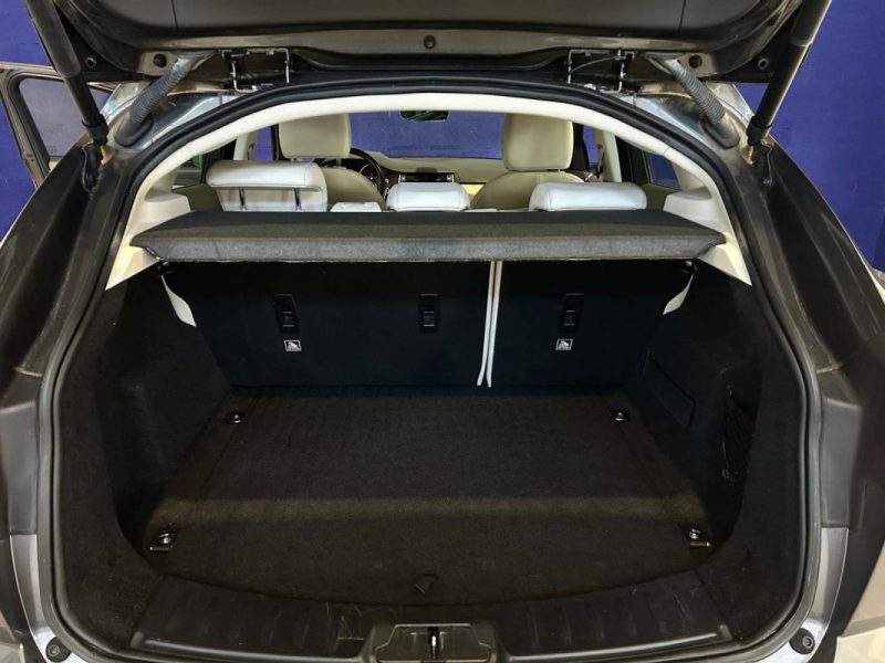 JAGUAR E-PACE D180 AWD 2018 / CAMERA DE RECUL / TOIT PANORAMIQUE / SIEGES ELECTRIQUE