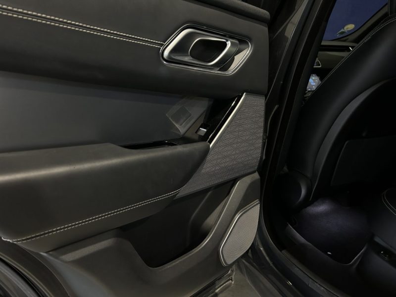 LAND ROVER RANGE ROVER VELAR R-DYNAMIQUE D300 / 2020 / FULL OPTIONS / FINITION ROSE GOLD / JANTES 22