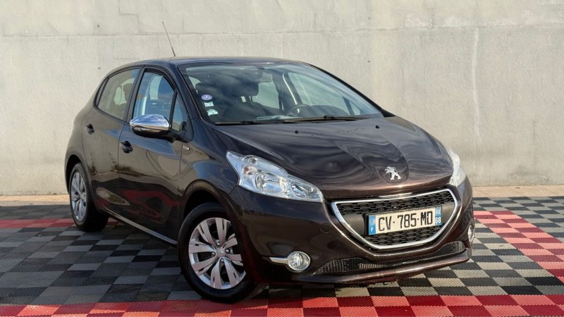 PEUGEOT 208 1.2 VTI 82 CV URBAN SOUL 5P 2013