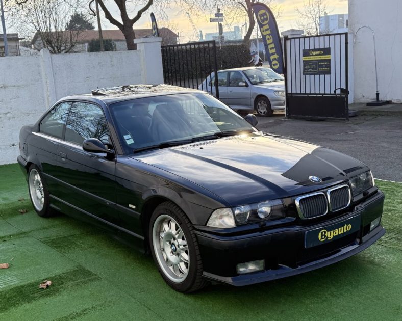 B.M.W. M3 E36 3.2 SMG 321 CV COUPE / FULL STOCK  1998