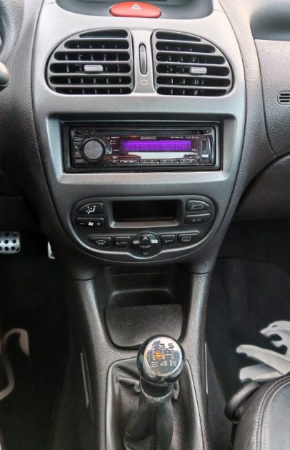 PEUGEOT 206 CC 1.6 16v PLATINIUM BVM5