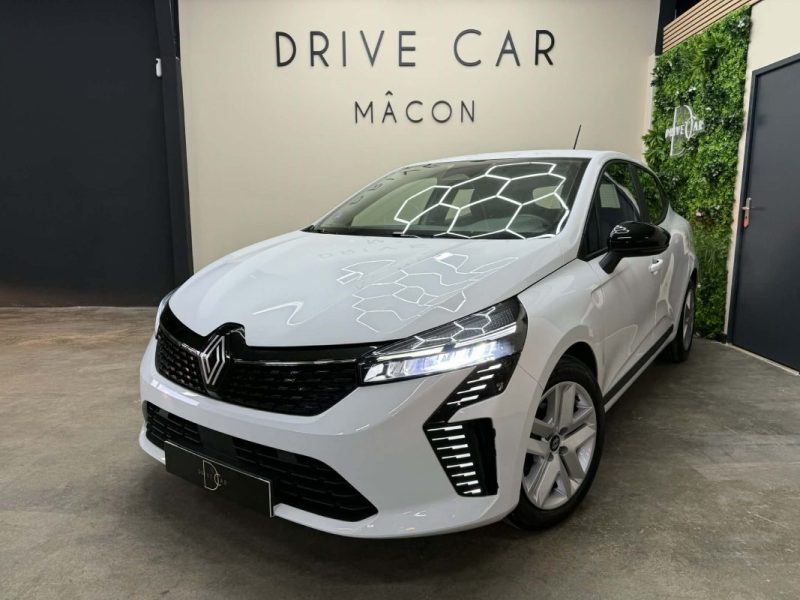 RENAULT CLIO V TCE 90 evolution reversible 2 PLACES TVA RECUP 2024