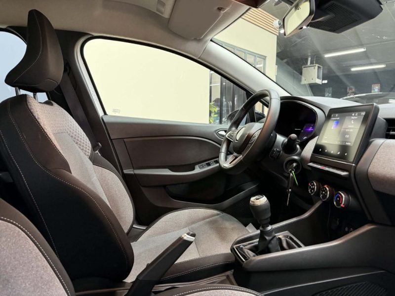 RENAULT CLIO V TCE 90 evolution reversible 2 PLACES TVA RECUP 2024