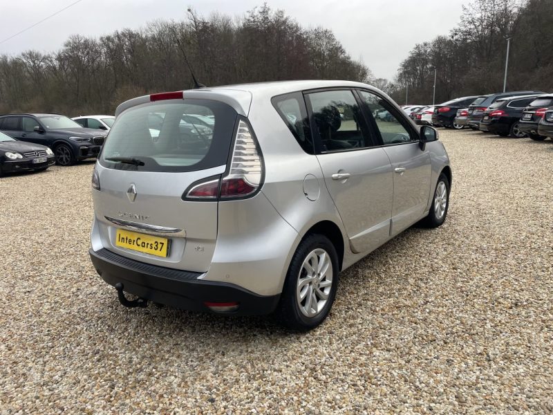 RENAULT SCENICIII 1.5 DCI 110CH FAP BOSE 2012