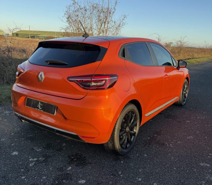 RENAULT CLIO V 1.0 TCE 100ch INTENS / Apple CarPlay / Feux LED 