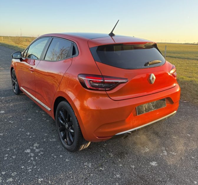 RENAULT CLIO V 1.0 TCE 100ch INTENS / Apple CarPlay / Feux LED 