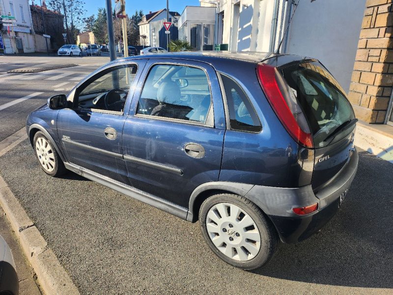 OPEL CORSA 1.2 16V ELEGANCE 2002