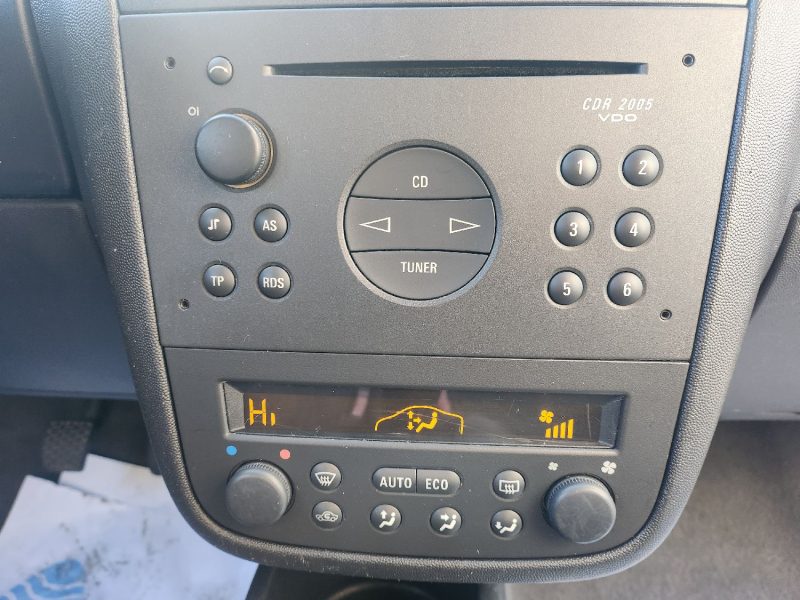 OPEL CORSA 1.2 16V ELEGANCE 2002