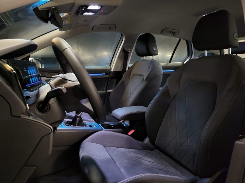 VOLKSWAGEN GOLF 1.5 TSI 130cv STYLE / SIEGE ELECTRIQUE A MEMOIRE MASSANT / ECLAIRAGE D\'AMBIANCE