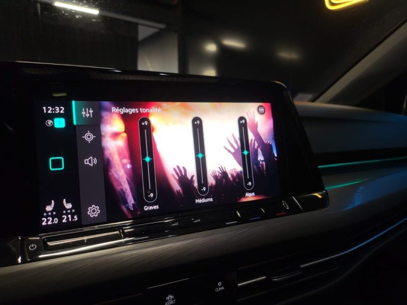 VOLKSWAGEN GOLF 1.5 TSI 130ch STYLE /TOIT OUVRANT /SIEGE ELECTRIQUE A MEMOIRE /SIEGES CHAUFFANTS