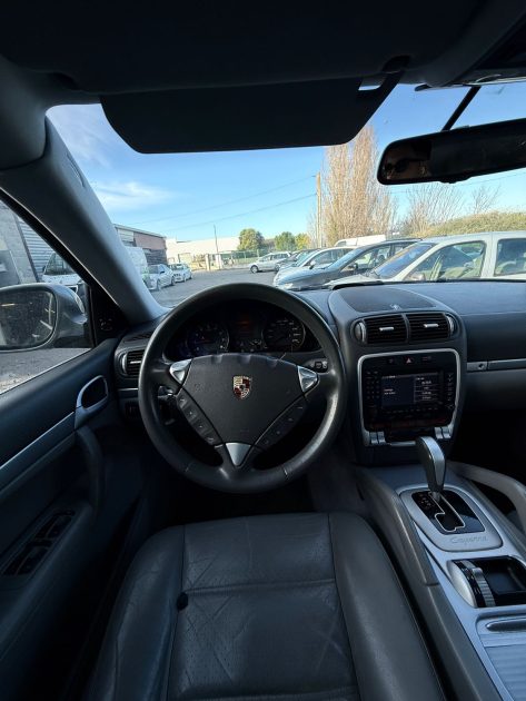 PORSCHE CAYENNE 4.5 V8 TURBO 2004