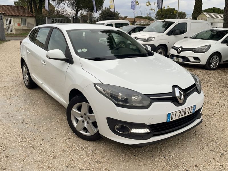 RENAULT MEGANE ESTATE 1.5 DCI 95CH 1ÈRE MAIN