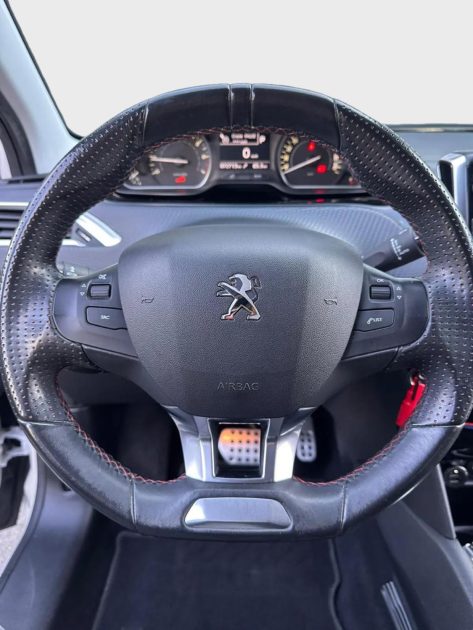 PEUGEOT 208 1.2 110CH GT-LINE S&S EAT6 